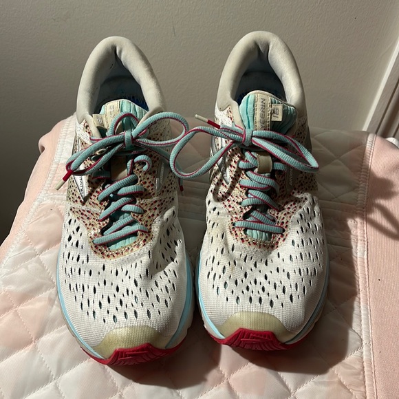 Brooks Shoes - Brooks glycerin size 9.5 womens running shoes